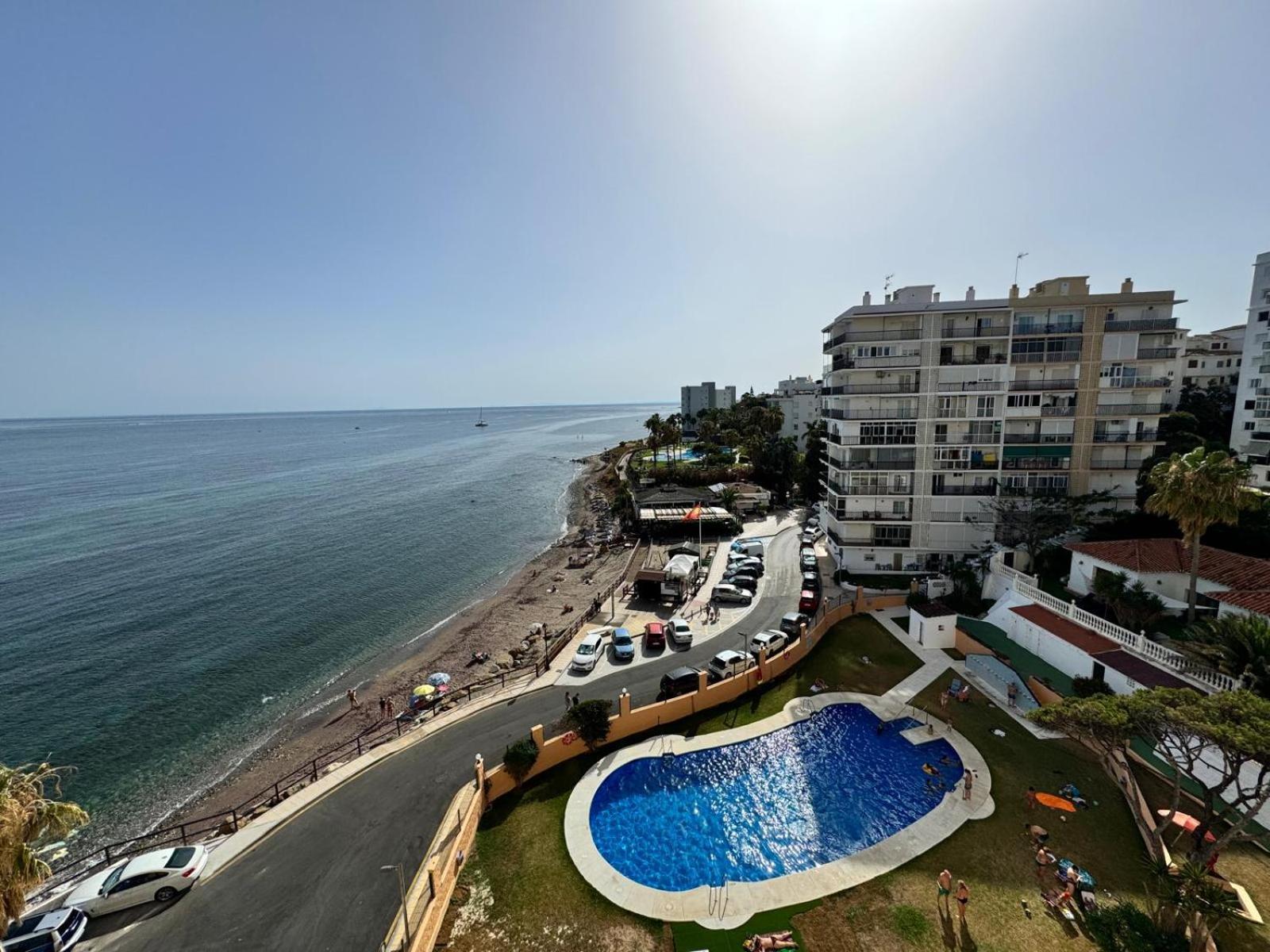 Beachfront Studio ,The View Calahonda, Panoramic Sea Views Sitio de Calahonda Exterior photo
